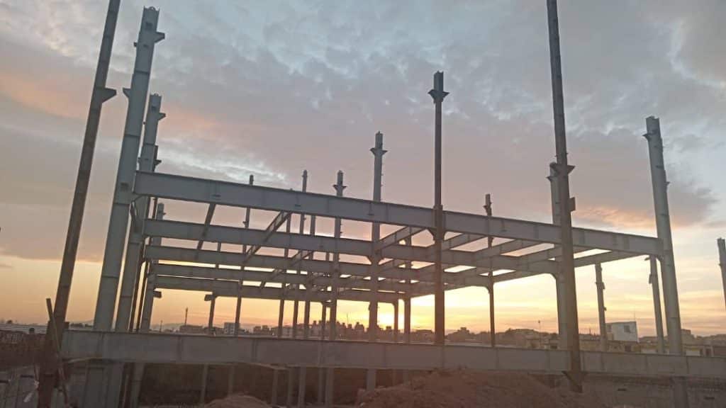 ساخت سازه فلزی در بینالود